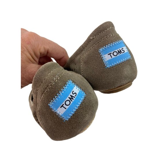 *New Toms Ballet Flats Womens Sz 7.5 Taupe Moroccan Cut Out Slip On Casual Shoes - Picture 5 of 11